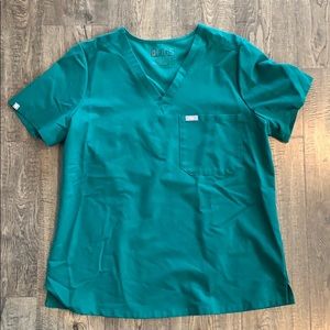 Figs Catarina scrub top